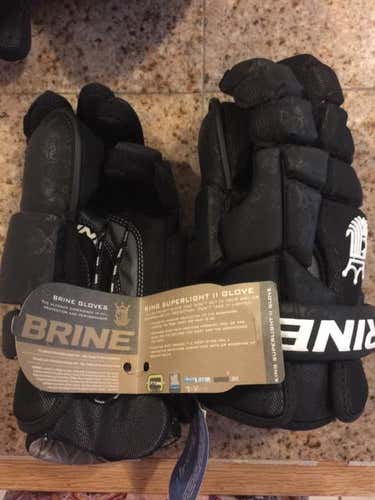 New Brine King Superlight II Goalie Gloves