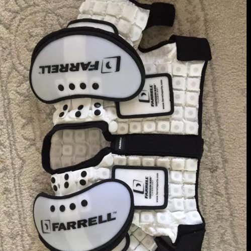 Farrell Shoulder Pads, Barely Used. Please Send Offers!