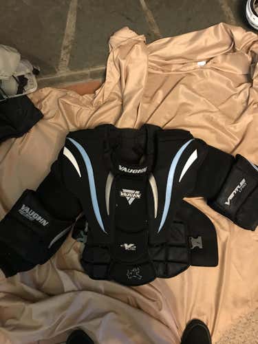 Vaughn Ventus Pro Goalie Chest Protector Senior