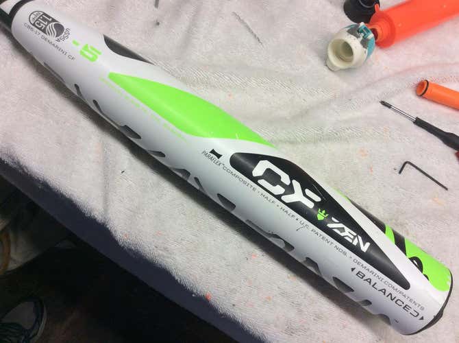 DeMarini Cf zen Baseball bat 32/27 -5.