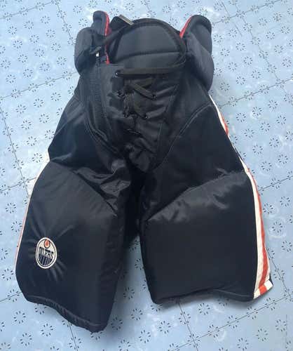 CCM HP45X Edmonton Oilers Pro Stock Pants Large