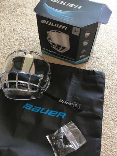 Bauer Concept 3 Full Shield Cage Senior