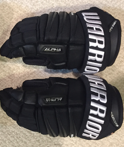 Warrior Alpha QX Gloves Senior 14
