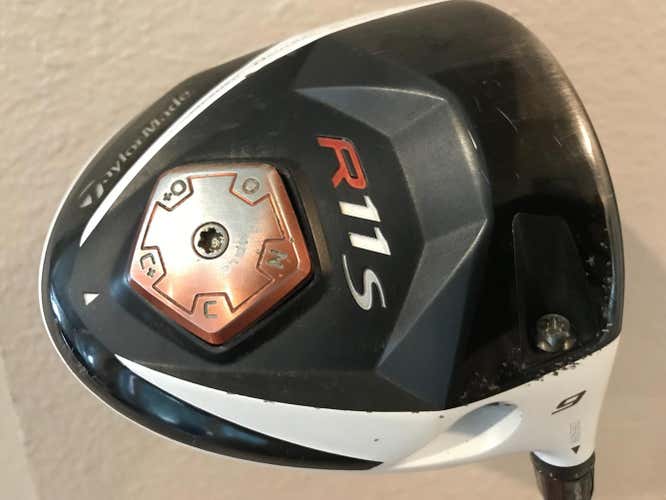 TaylorMade r11s 9* Driver w/ Aldila RIP Phenom 60 Stiff Flex shaft