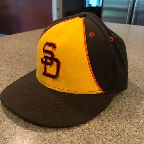 New New Era 5950 SD Padres Throwback Hat Size 7 1/4
