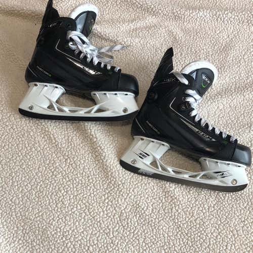 Ccm Ribcore 46k Skates, Size 8 1/2