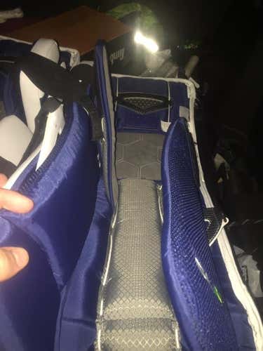 Vaughn Vaughn Ventus SLR Pro Goalie Leg Pads Senior