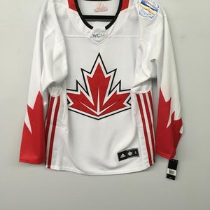 New Adidas WCH Canada White Size Small