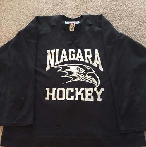 Niagara University Goalie Cut Practice Jersey
