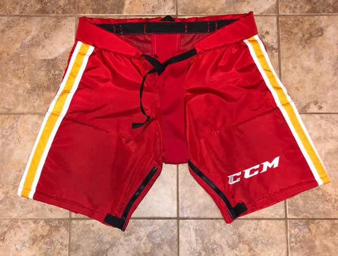 Pro Stock Large CCM Pant Lowers Shell Calgary Flames