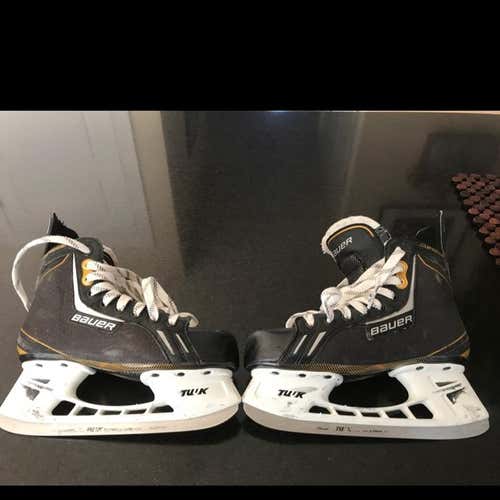 Bauer Supreme