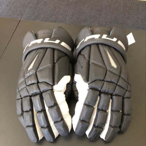 Brand New True Gloves