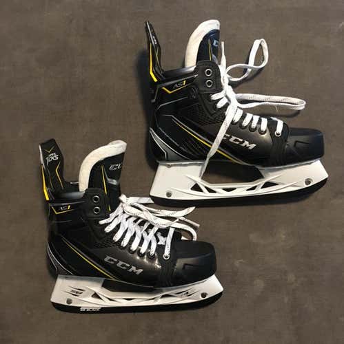 AS1 Super Tacks Skates size 7.5 EE