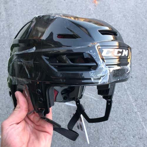 CCM Resistance Helmet - BRAND NEW - MED/BK