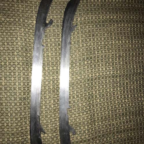 Unused Stainless Steel Blades Off Of Some Old Skates Size 272