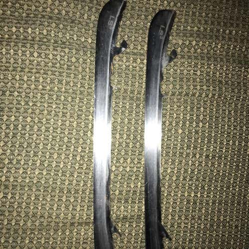 Two Sets Of Ls Three Blades Size 272