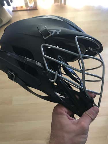 New Cascade R Helmet Adult