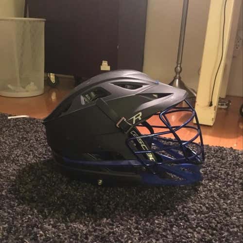 SEASON USED IMG academy Cascade R With Chrome Blue Facemask