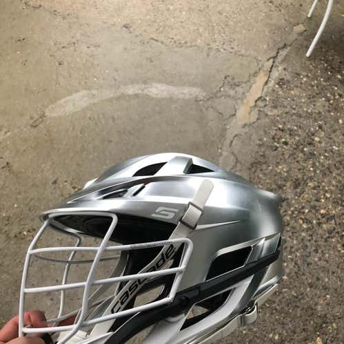 Platinum Cascade S PRICE NEGOTIABLE SEND OFFERS