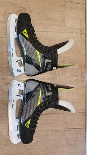 Graf Ultra G8035 Skates Senior Size 9 R, 85 Flex