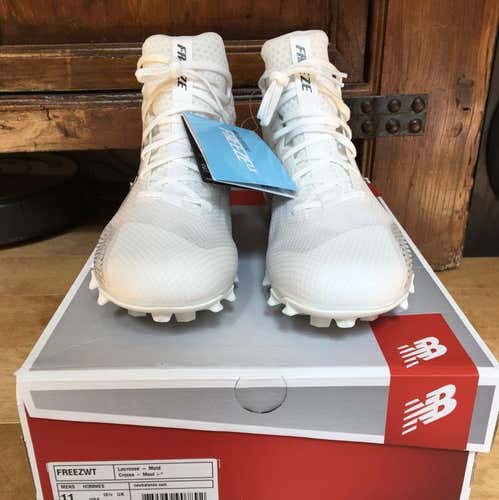 New Balance Freeze Cleats - New - Size 11 - White
