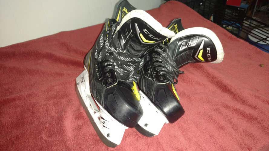 CCM Skates Tacks 5092 Senior Size 10 D