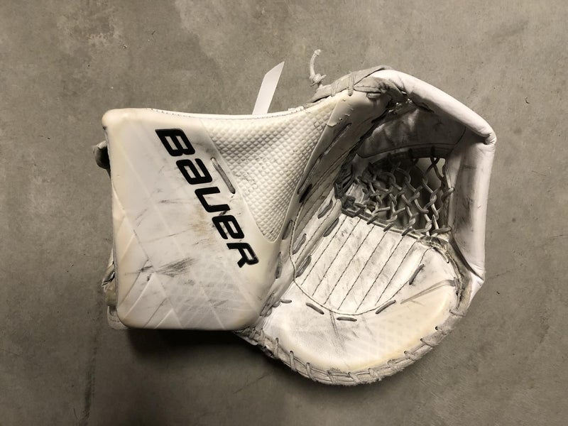 Bauer Vapor X900 Goalie Glove Regular Senior
