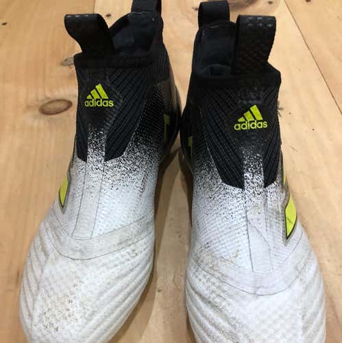 Adidas pure Control Cleats - Size 8