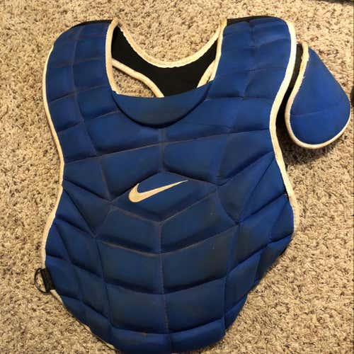 Nike Catchers Gear 16.5in Adult