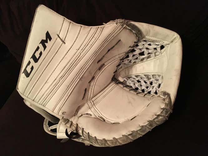 CCM Premier Pro 590 Break Glove