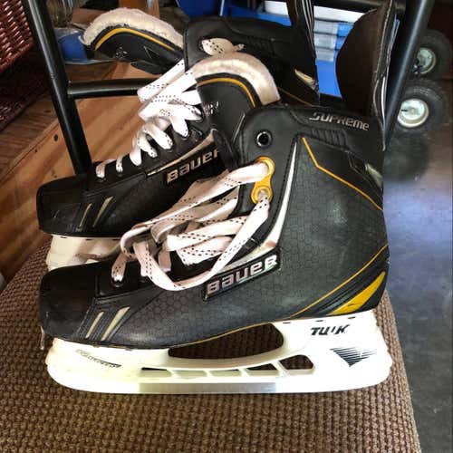 Supreme One.7 Skates