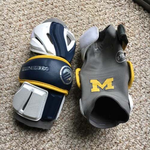 Michigan Arm Pads
