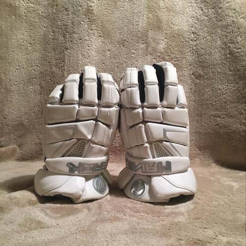 Used Maverik M4 13” Gloves