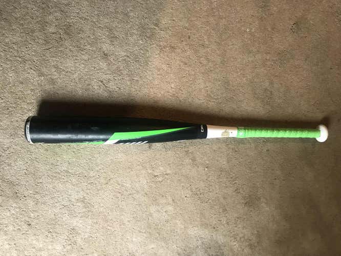 Easton Mako Bat
