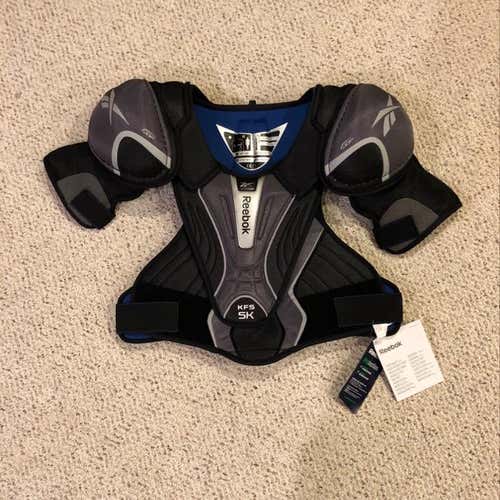 New! Reebok Kinetic Fit 5k Shoulder Pads - Senior Size Large.
