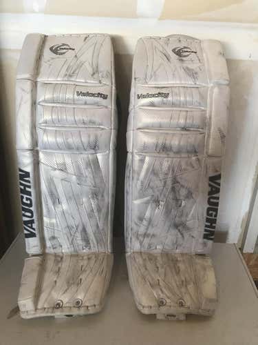 Vaughn Goalie Leg Pads Senior