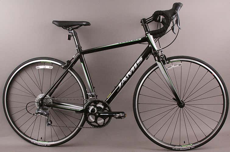 New 2015 Jamis Ventura Sport Road Bike Shimano 8 Speed 51cm Gloss Black