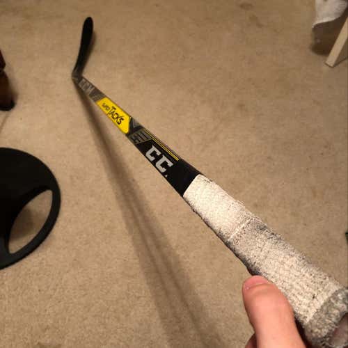 CCM super Tacks P28 Right Hand