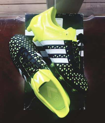 New Adidas ACE 15.1 FG/SG sz 8 us