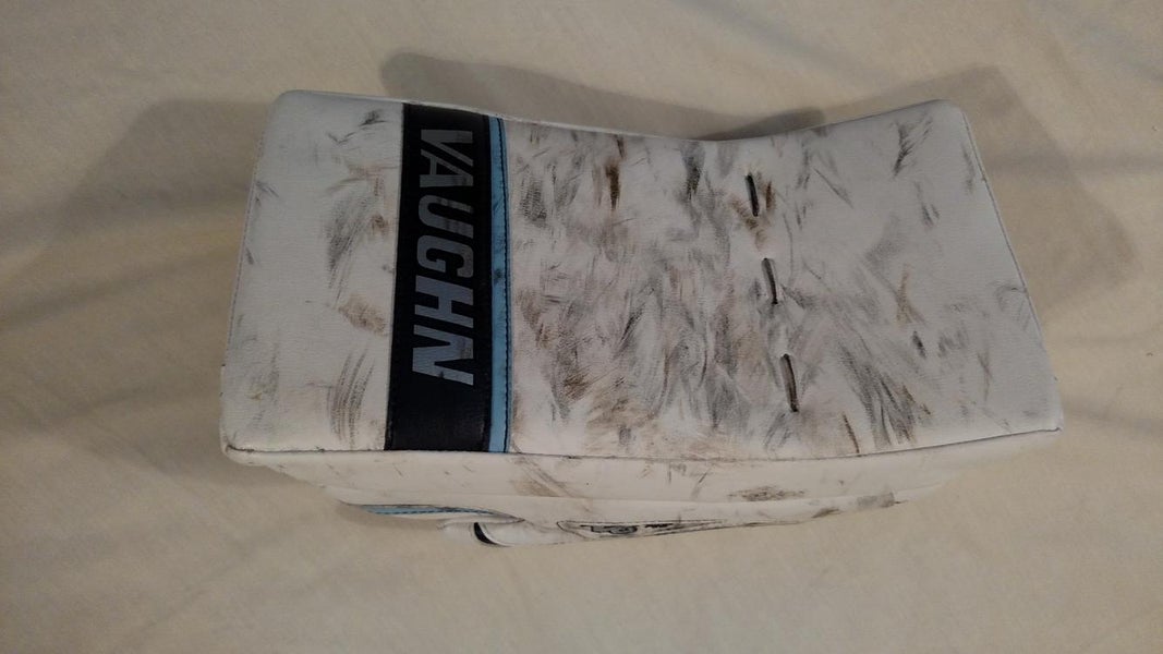 Vaughn V6 2000 Pro Goalie Blocker - USED