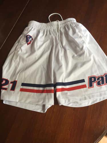 Lacrosse shorts w pockets