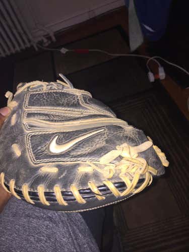Nike Catchers glove