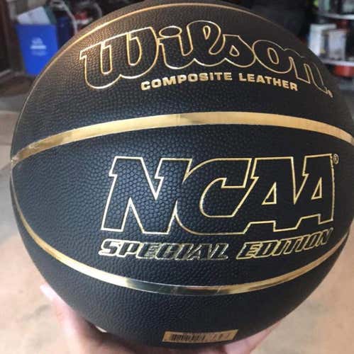 Wilson Composite Leather Ball