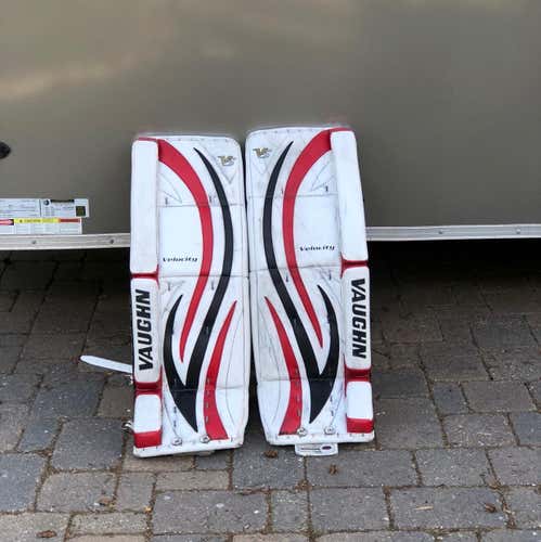 Vaughn V5 30+1.5 Goalie Pads