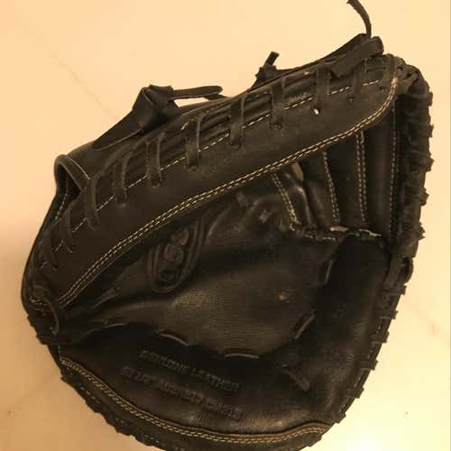 Easton A360 Catchers Mitt