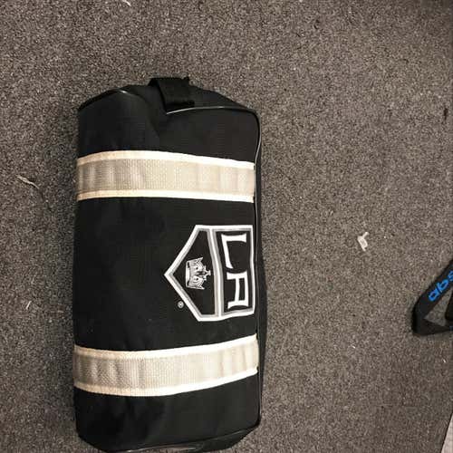 Official Manchester Monarch Toiletry Bag