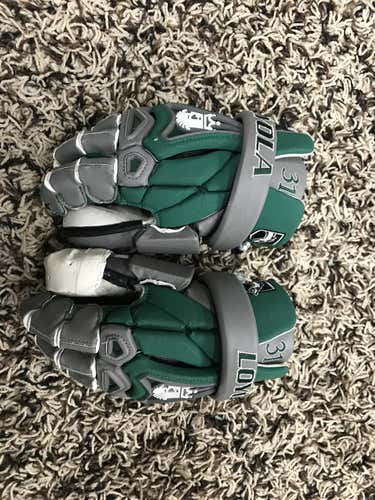 Loyola team issued Brine King 5 goalie gloves