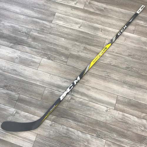 NEW! 2 PACK! CCM SUPER TACKS LOW KICK PRO STOCK HOCKEY STICK RIGHT 75 FLEX P46