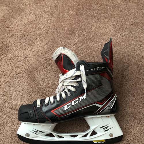 CCM FT1 Skate Size 9
