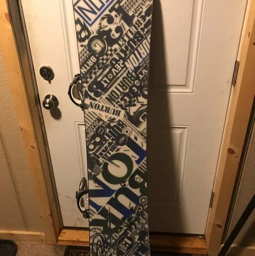 Burton Men’s Snowboard Size 162 Cm w/ Ride Bindings-Freshly waxed & sharpened